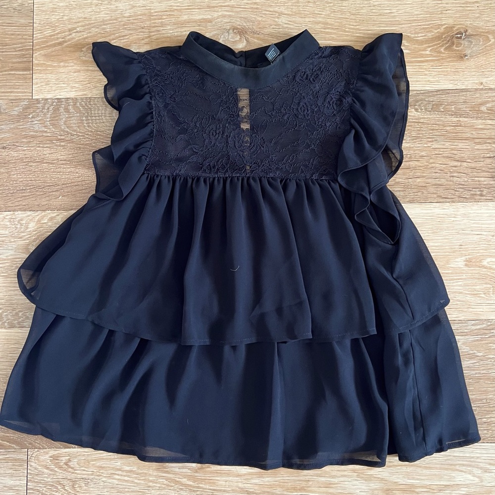 Forever 21 Sleeveless Blouse
